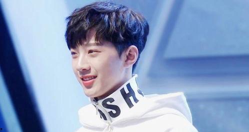 娱乐吃瓜君赖冠霖